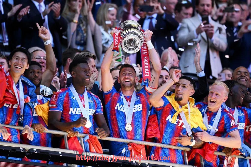 jiuyou九游娱乐-法甲赛季各球员表现排名与数据构成解析